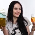 Da li kombucha sadrži alkohol: da li je moguće piti tokom vožnje, kada se kodira alkoholizam